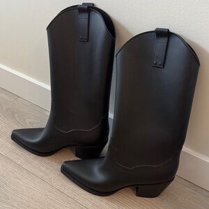 Black Western-Style Women's Rain Boots size 8